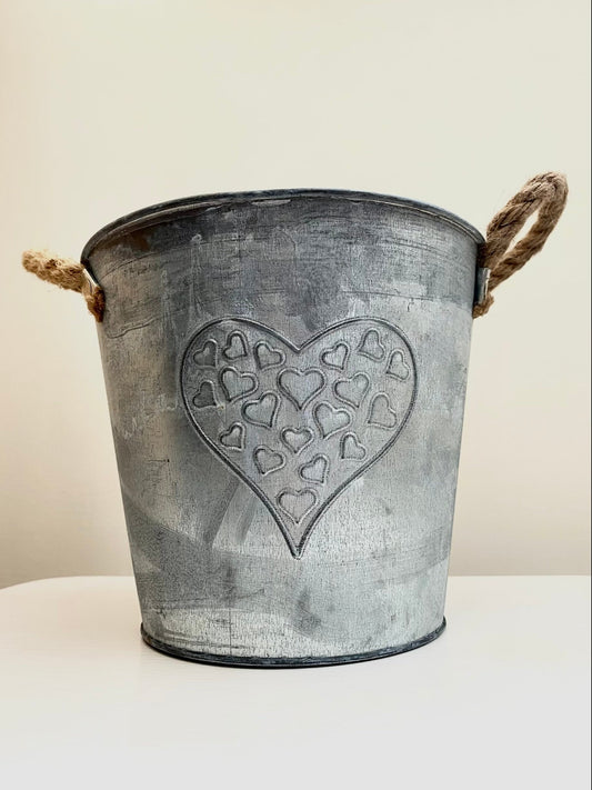 Zinc heart Planter